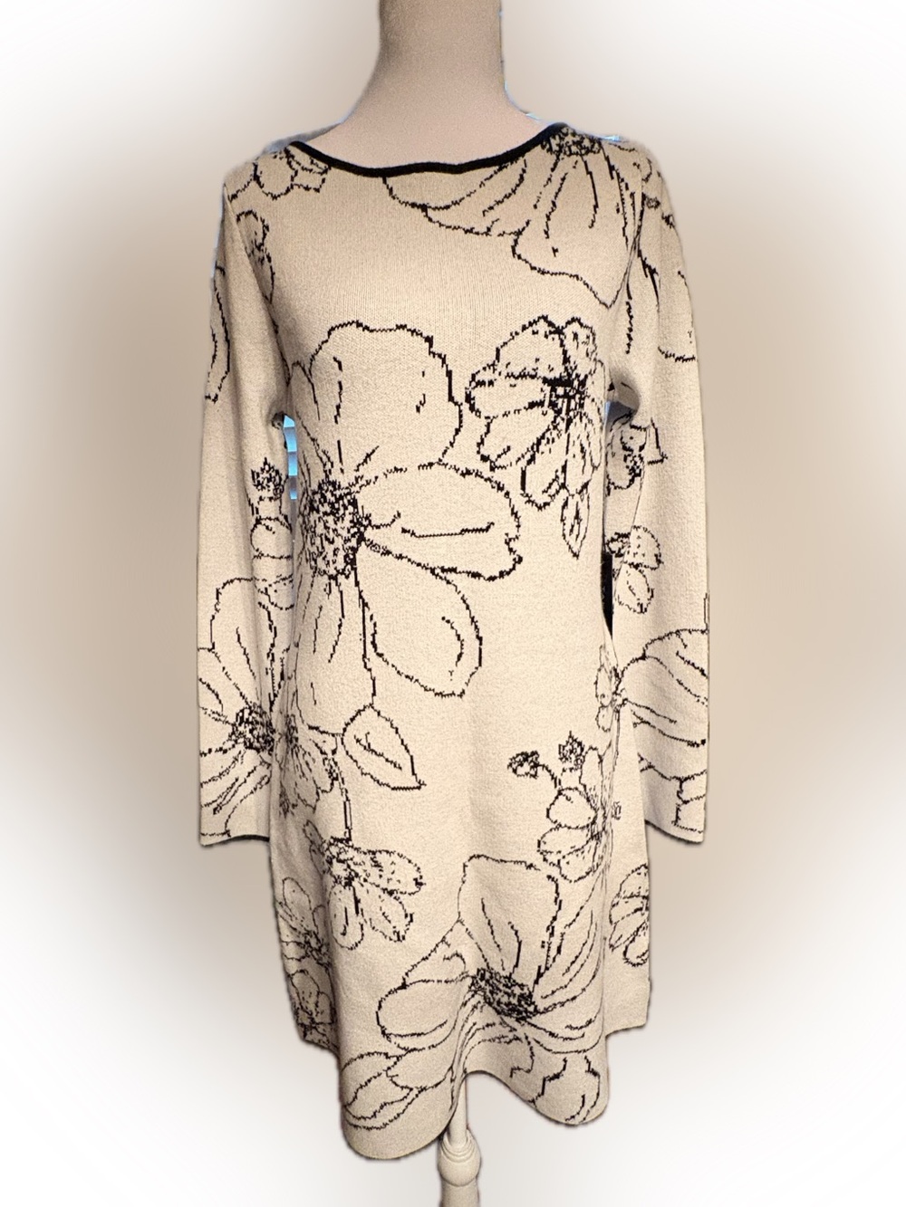 NWT Tahari Cream and Black Floral Sweater Dress S